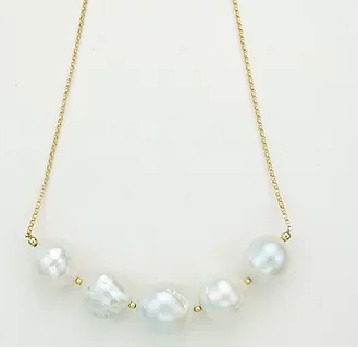 Pearl Necklace 