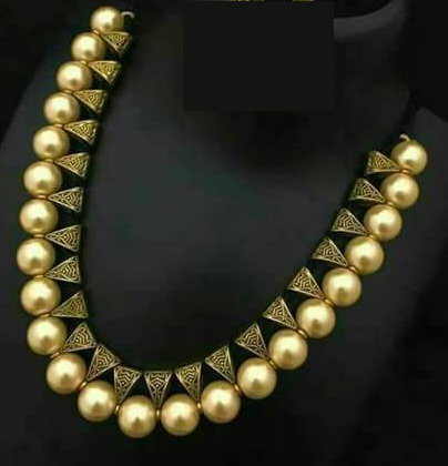 Pearl Necklace 