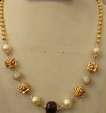 Pearl Necklace 