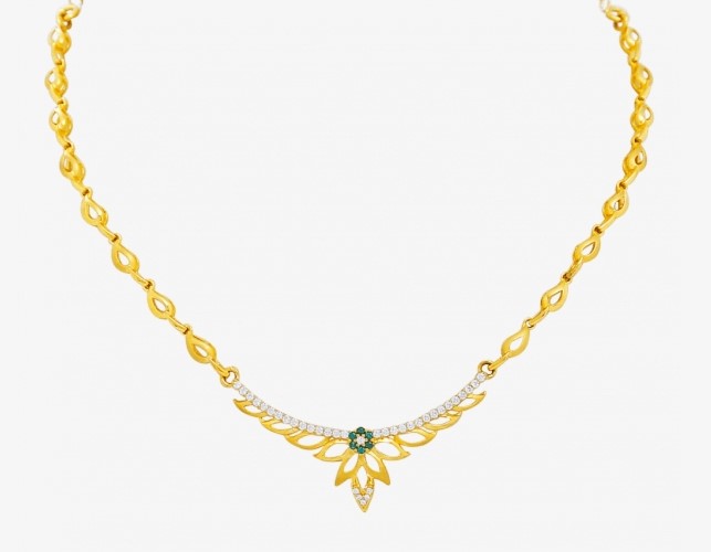 Light Weight Gold Necklace