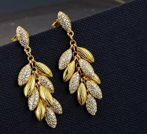 Gold Earrings Drops