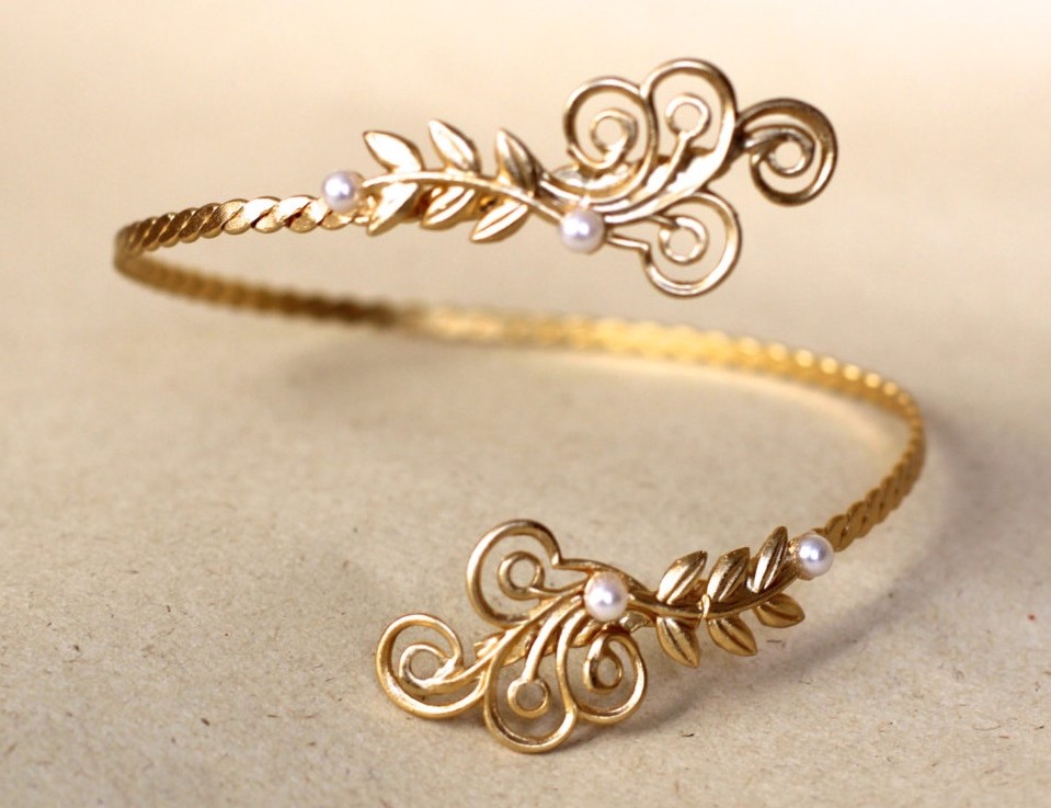  Slender Gold Vanki 