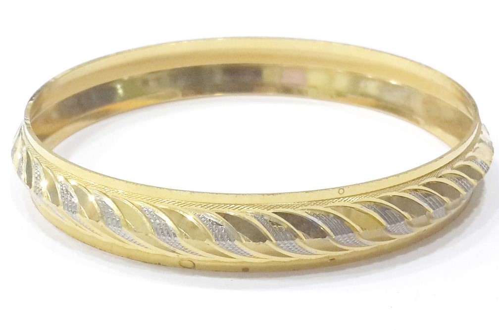 Light Weight Gold Bangles