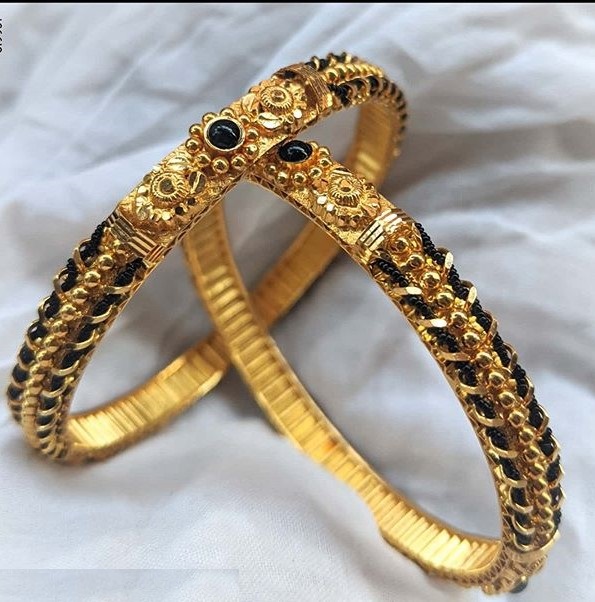Karimani Gold Bangles