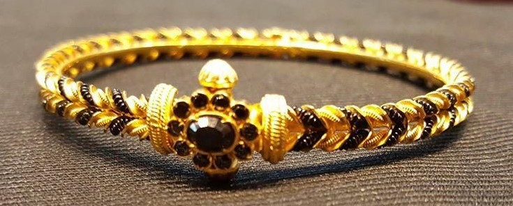 Karimani Gold Bangles 