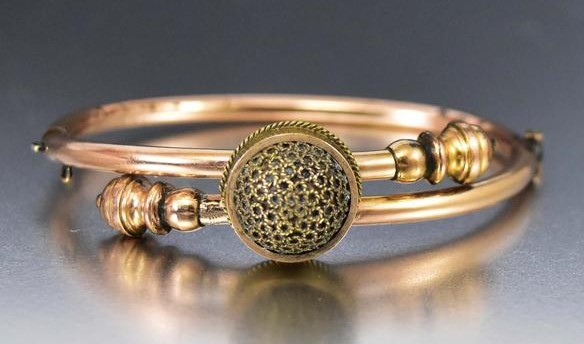 Gorgeous Antique Gold Bridal Ring Bracelet  South India Jewels