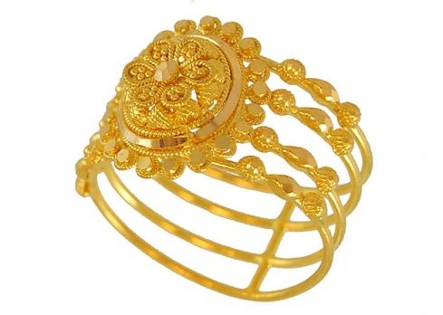 women gold ring