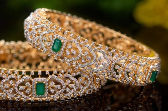 DiamondBangles