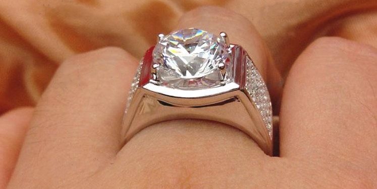 Jewelry Diamond Gents Ring, 0.48, Size: Resizable at Rs 77392 in New Delhi