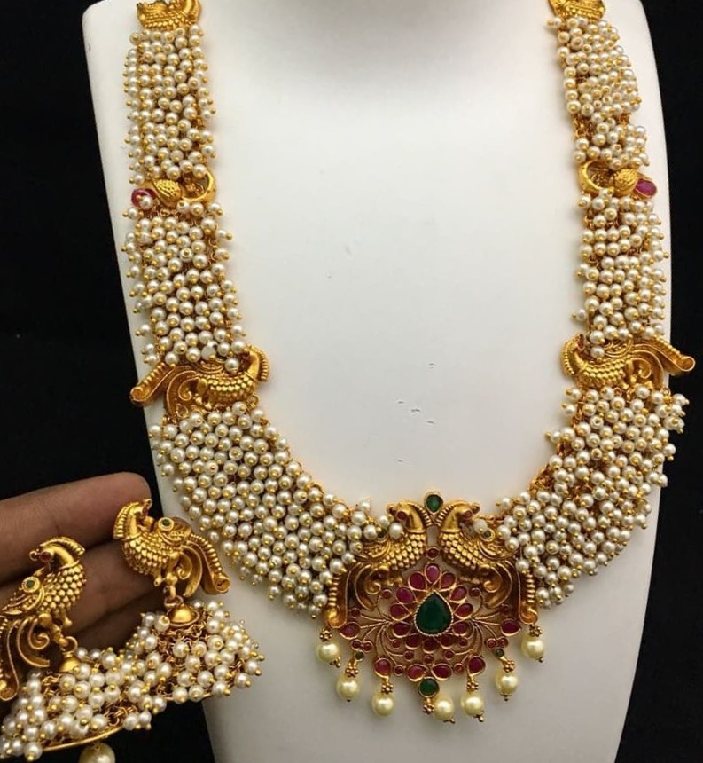Pearl Necklace Set