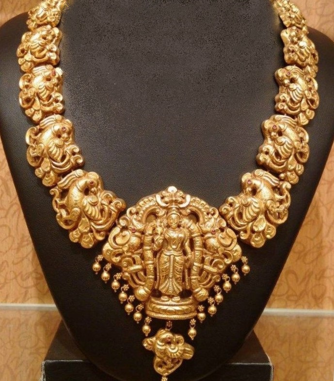 Traditional Antique Gold Peacock Necklace Designs