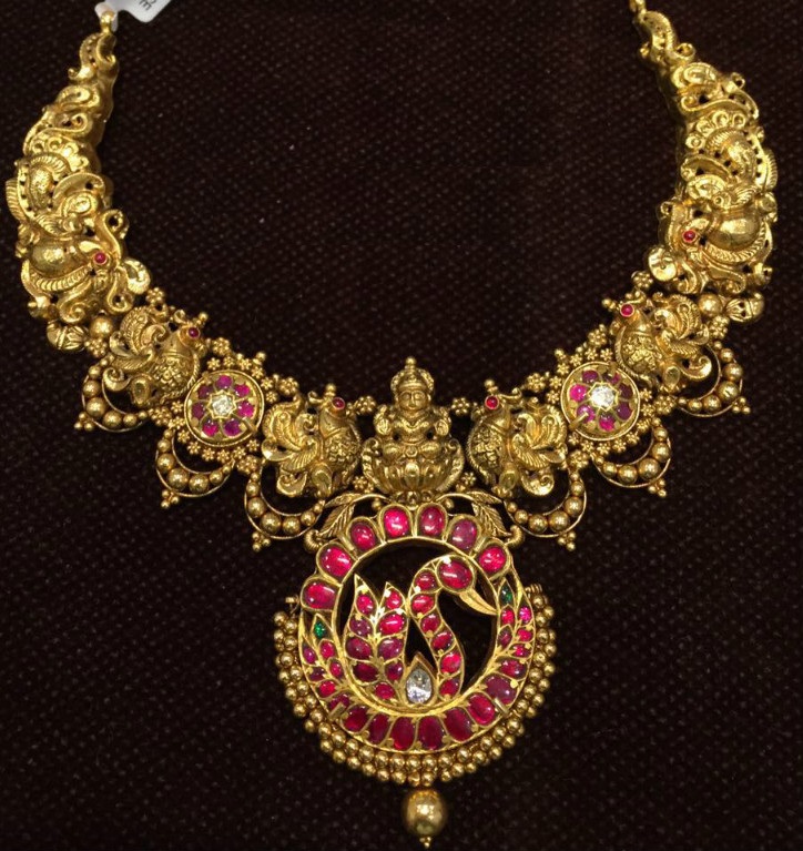 Traditional Antique Gold Peacock Necklace Designs