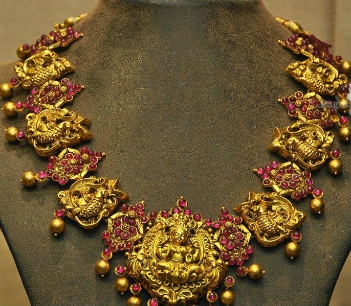 Traditional Antique Gold Peacock Necklace Designs