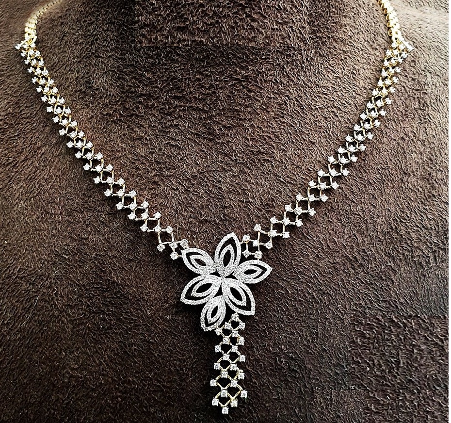 Fancy Diamond Cross Necklace | Joud Soutou Jewelry | Gold, Diamonds &  Watches store in Lebanon