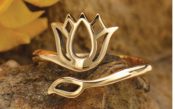 Lotus Ring