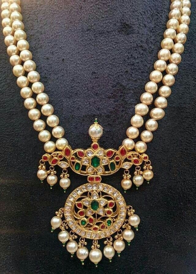 Gold Necklace Designs with Kundan pendants