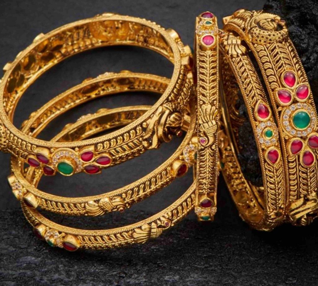 Antique Gold Bangle