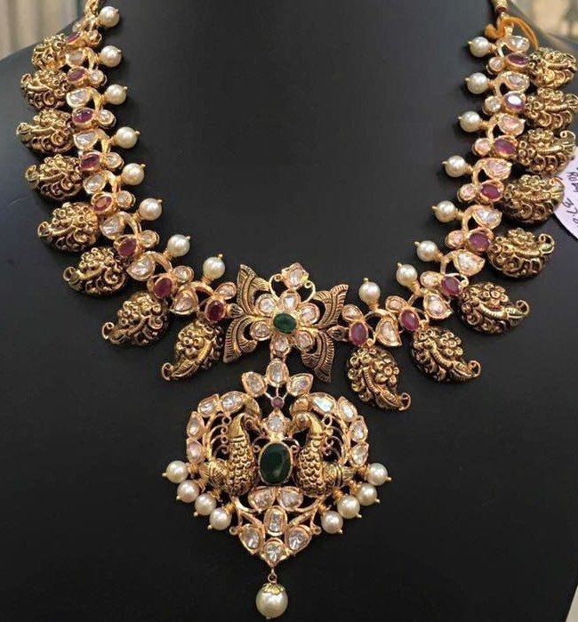 Antique Kundan Necklace