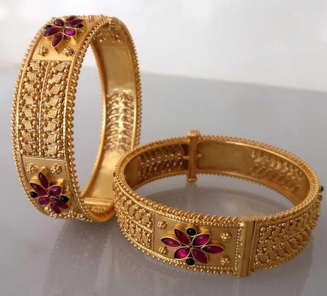 Traditional Bangles