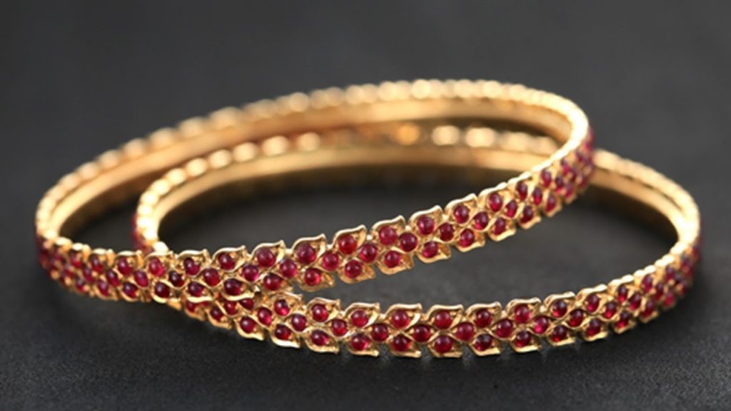 Traditional Gold Bangle Designs