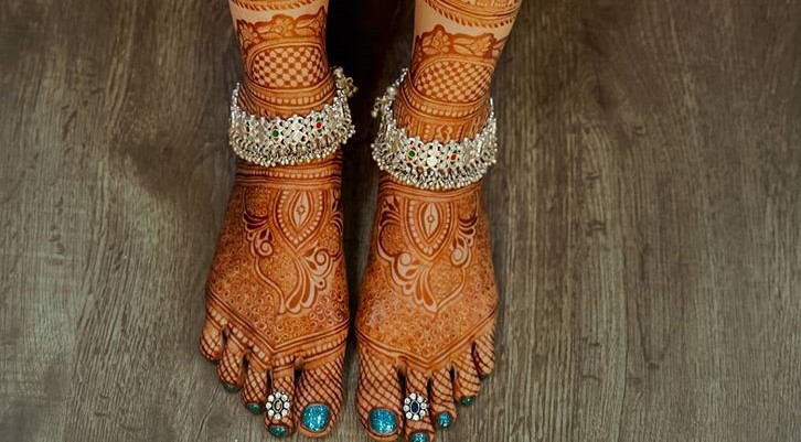 11 Significance Of Toe Ring Indian Women Should Know About Before Buying  Them | Anklet designs, Silver anklets designs, Bridal anklet