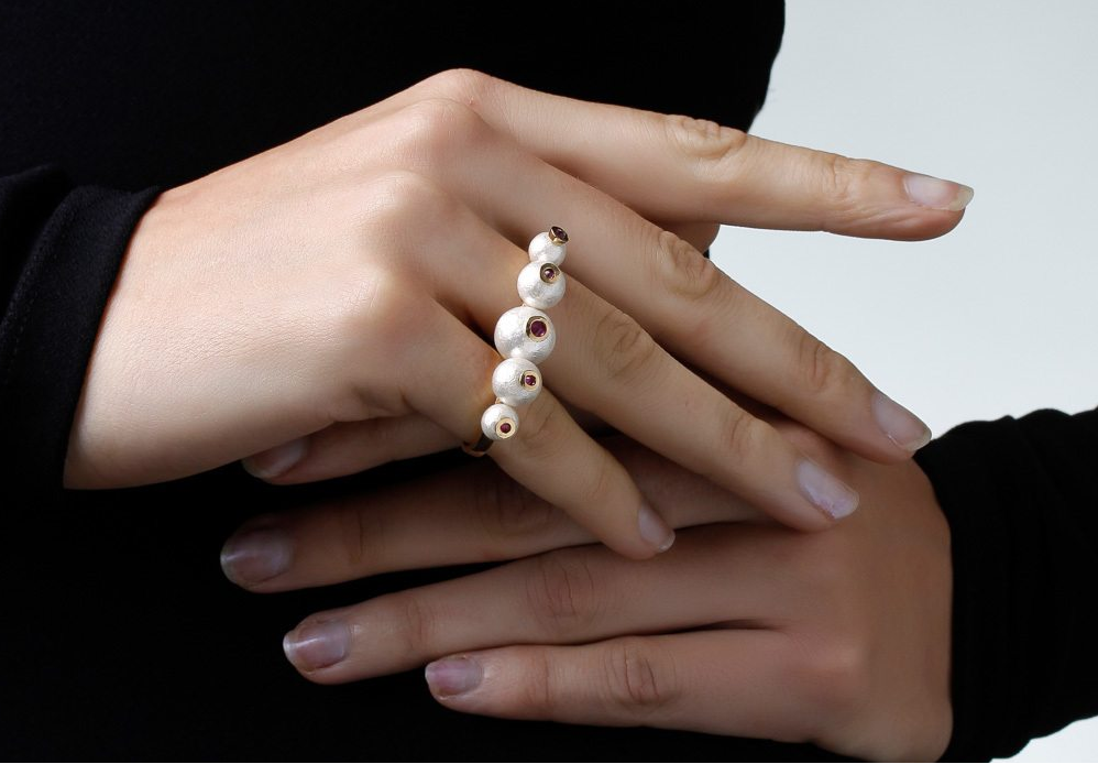 Two finger ring