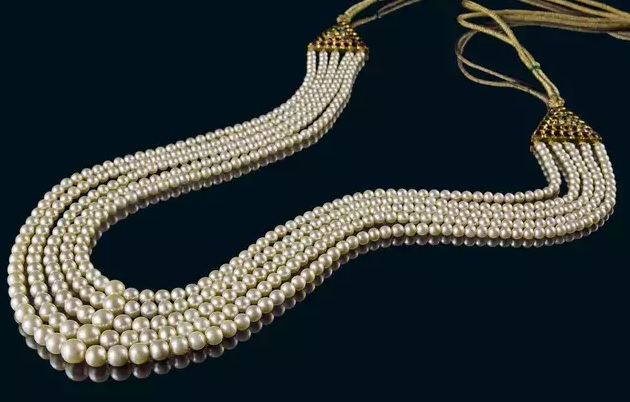 Antique Pearl Necklace Designs