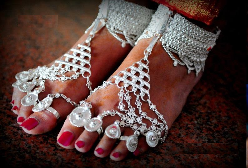 Kaal Pilli | Silver Anklets for Kodava Brides | Dhanalakshmi Jewellers