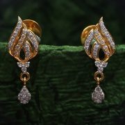 Light Weight Earrings Gold