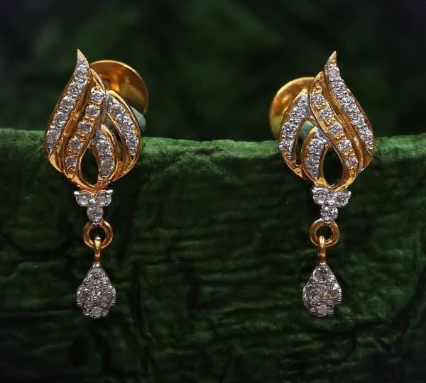 Light Weight Diamond Earring  Kasturi Diamond