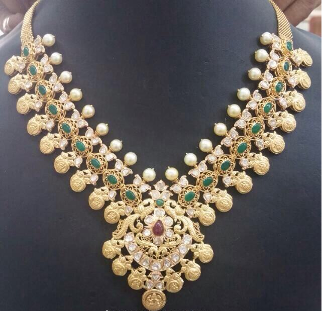 Gold Necklace Designs with Green Stones