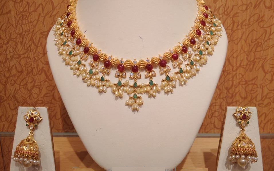 Gold Necklace Set with Jhumka Earring