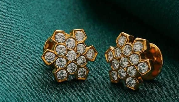 Vajra KutkaJodu|Vajra Kutik| Diamond Stud Earrings|Dhanalakshmi Jewellers