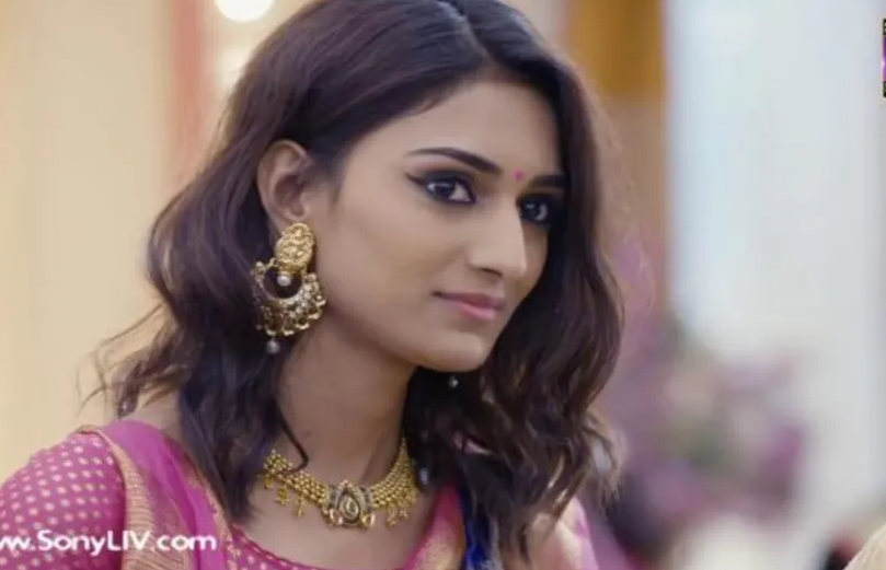 Erica Fernandes Aka Sonakshi Bose Jewellery In Kuch Rang Pyar Ke Aise Bhi Traditional Bengali