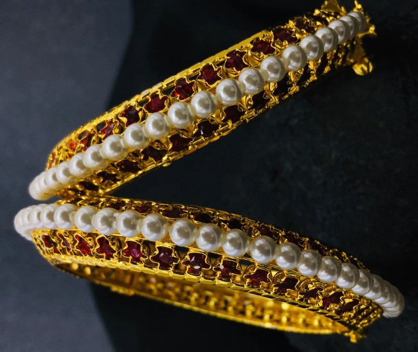 Maharashtrian Tode Bangle Designs