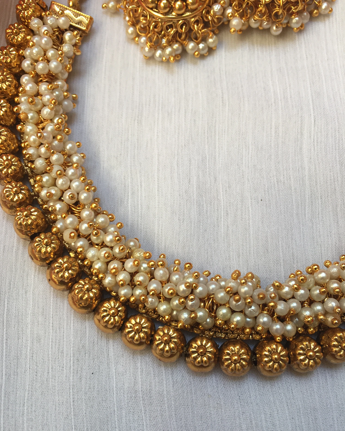 Pearl bunch Necklace Designs