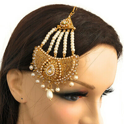 Jhoomar Passa with pearls