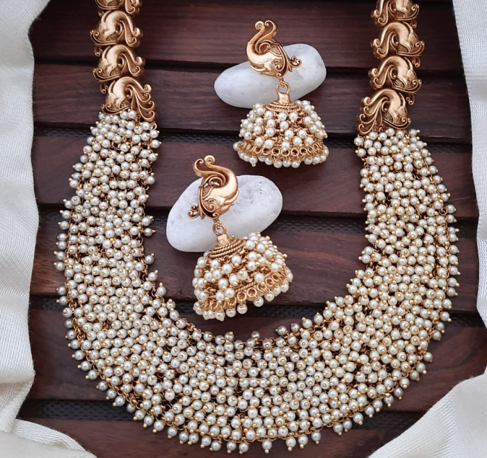 Pearl bunch Necklace Designs