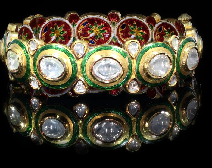 Gold kada|Gold bangles in 30 grams