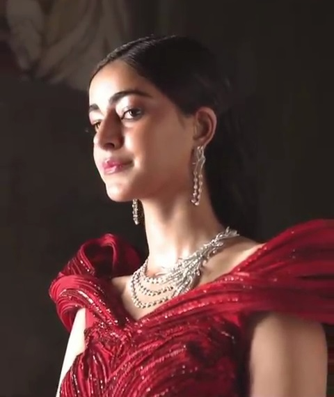 Ananya Panday Jewelry|Chunky Panday|Bridal necklace| Diamond jewelry