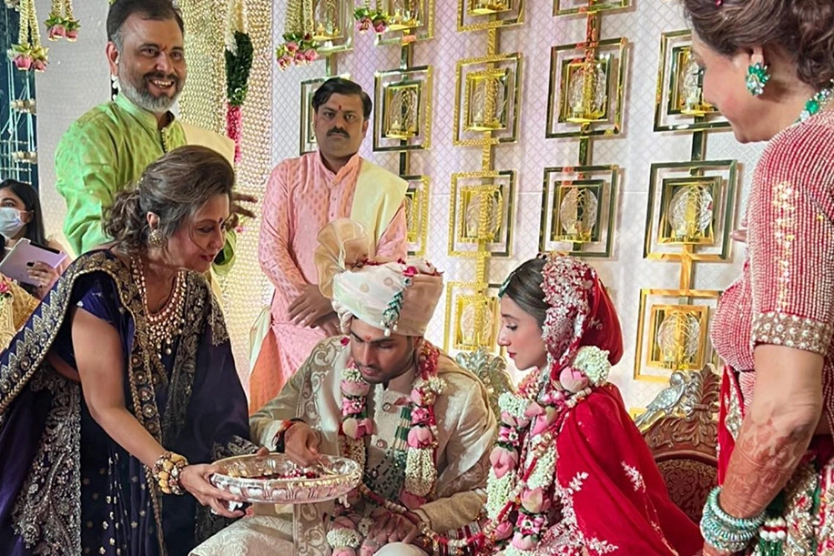 Anil Ambani|Jai Anmol Ambani|Khrisha Shah|Tina Ambani|Ambani Wedding|Anil Ambani son wedding|Jai Anmol Ambani wedding|Khrisha Shah Wedding Jewellery|Anmol AMbani Wedding pics