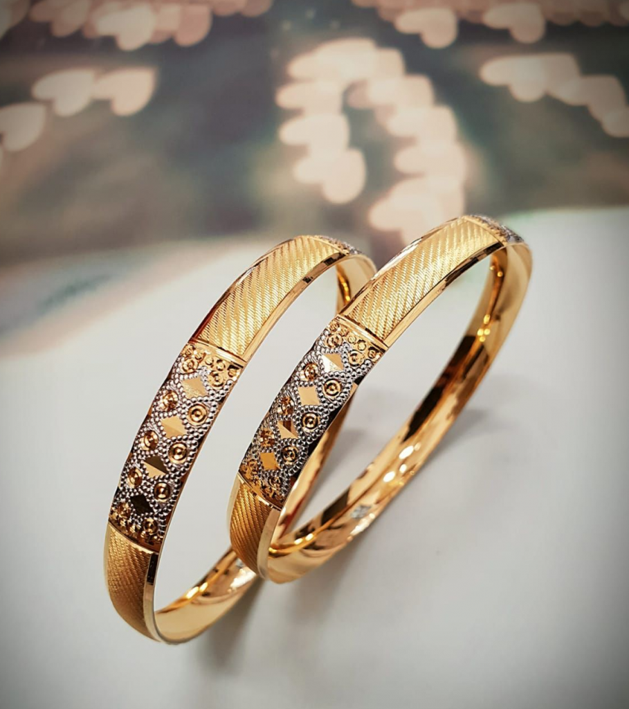 Latest Gold Bangle Designs Catalogue| Latest Gold Bangles Design 2022