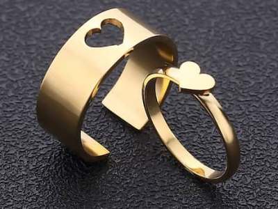 Hearts Locked Gold Couple Name Rings | Couple ring design, Gold ring designs,  Wedding rings simple