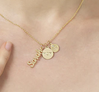 Mom Pendant Gold