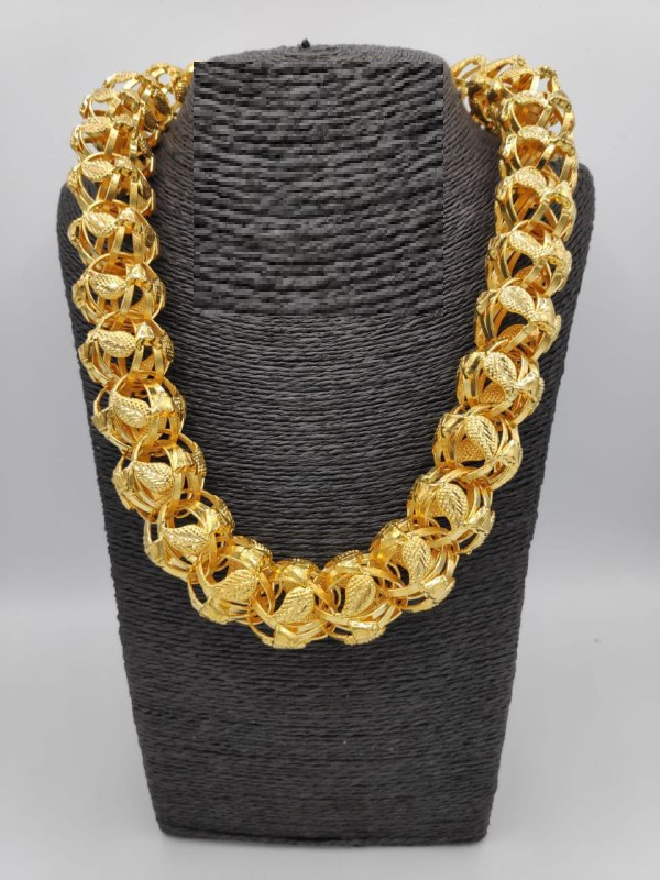 Hollow Chain Designs Gold/ Holo Chains