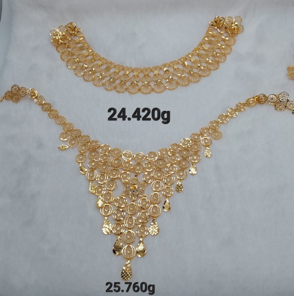 Light Weight Gold Necklace Designs With Weight