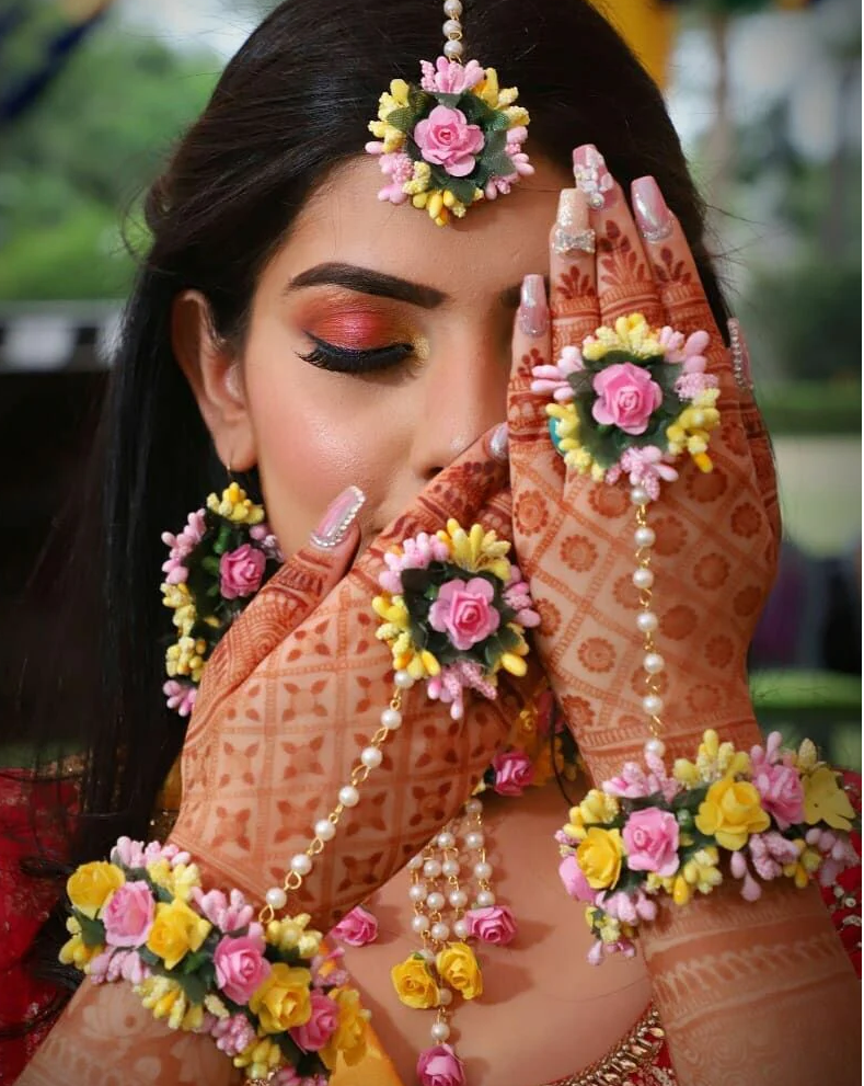 Bridal haldi jewellery |floral jewellery