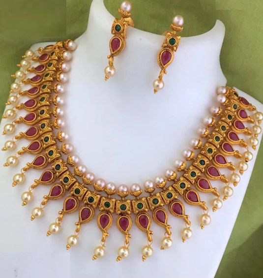 Traditional Ruby Beads Necklace