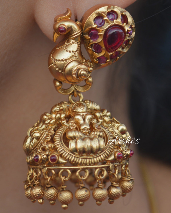 Latest Gold Jhumka Designs 2022