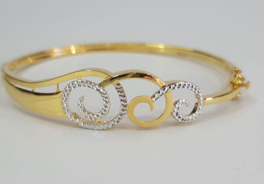 trendy bracelets for ladies gold